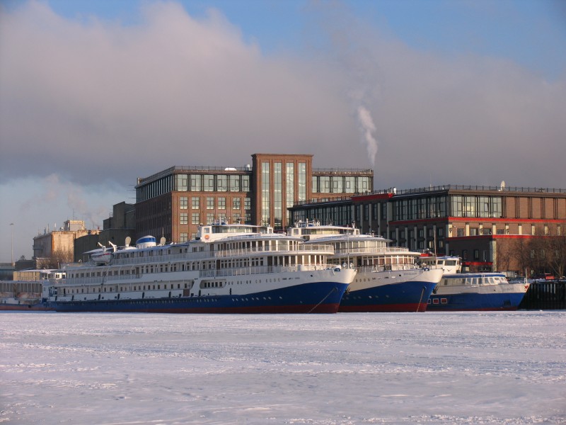 Petr Pervyy in North River Port 31-jan-2012 03