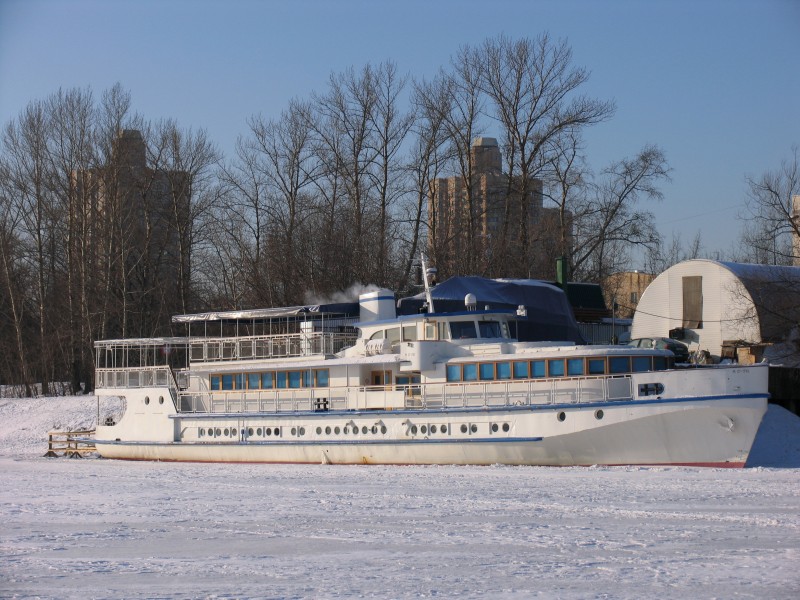 Polkovnik Aksenov in North River Port 31-jan-2012 01