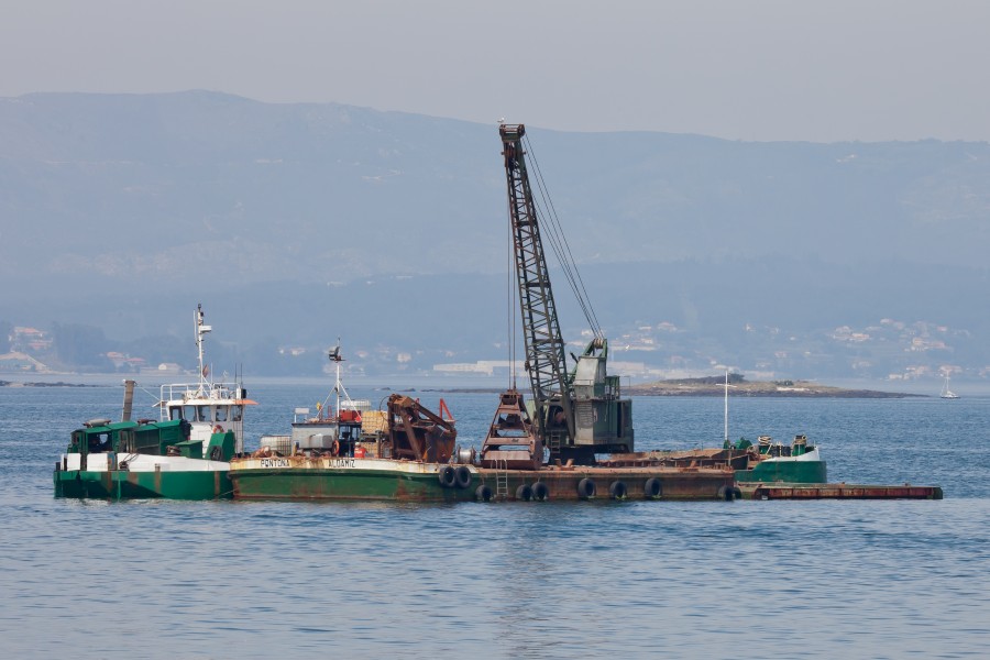 Pontona Aldamiz. Porto de Vilagarcía de Arousa. Galiza-V22