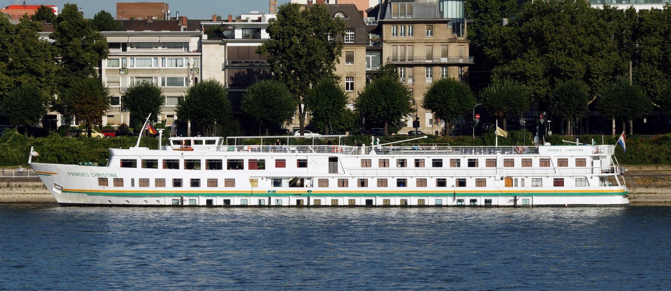 Prinses Christina (ship, 1969) 017