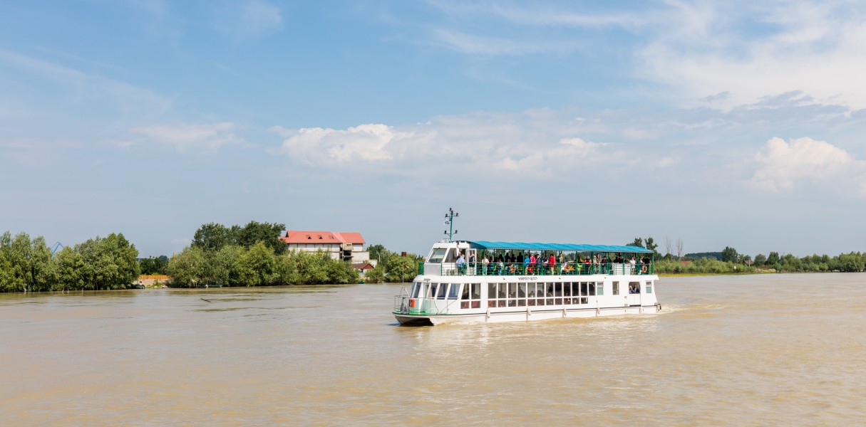 Puerto de Tulcea, Rumanía, 2016-05-28, DD 08