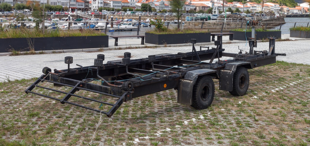 Remolque para embarcacións cerca do porto de Muros. Galiza MU41