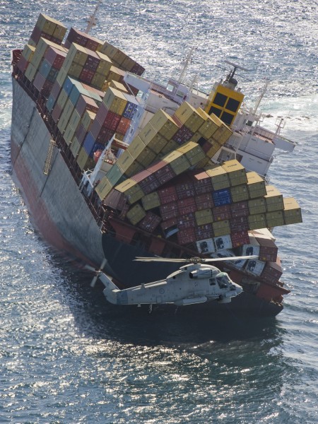 Rena ship 07
