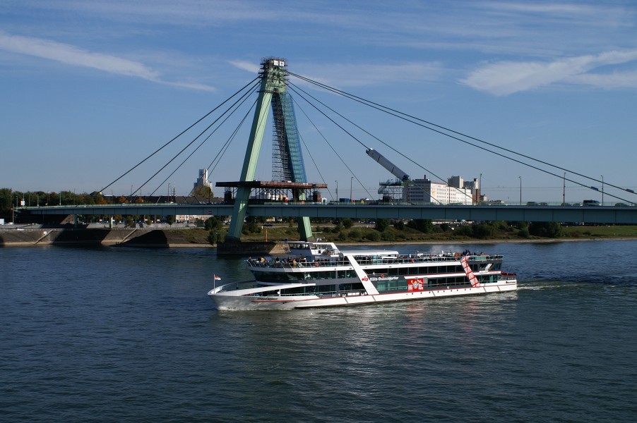 RheinFantasie (ship, 2011) 093