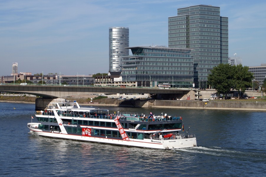 RheinFantasie (ship, 2011) 095