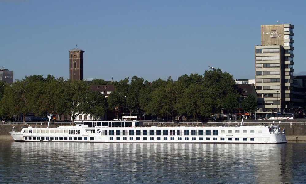 River Ambassador (ship, 1993) 008