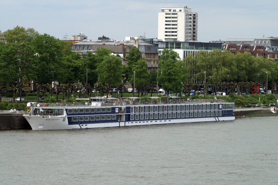 River Discovery II (ship, 2012) 002