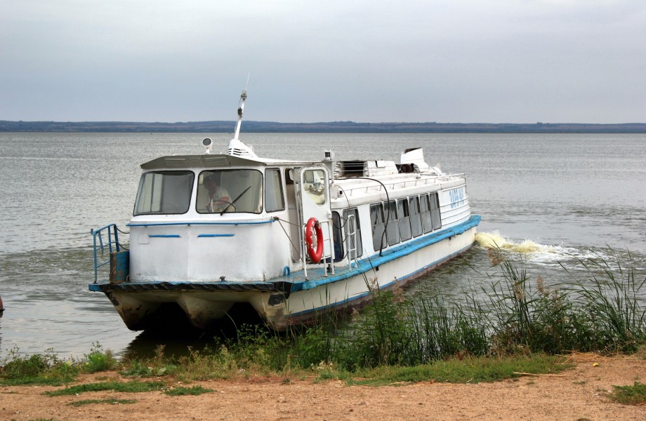 Rostov Lake Nero Ship Zarya IMG 1037 1725
