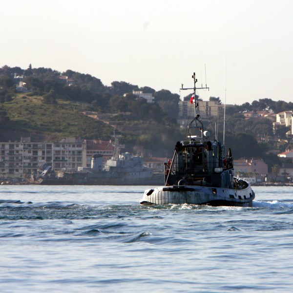 RPC12 class tug mg 5489