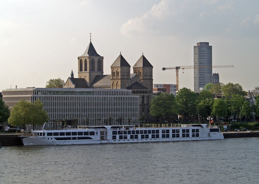S.S. Antoinette (ship, 2011) 006