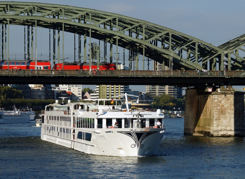 S.S. Antoinette (ship, 2011) 019