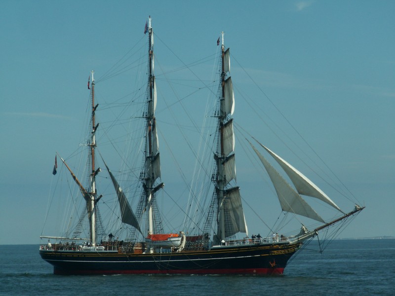 Sail 2005 p6