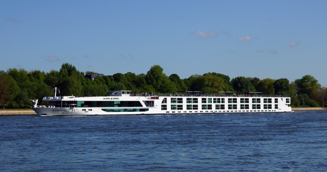 Scenic Jewel (ship, 2013) 013