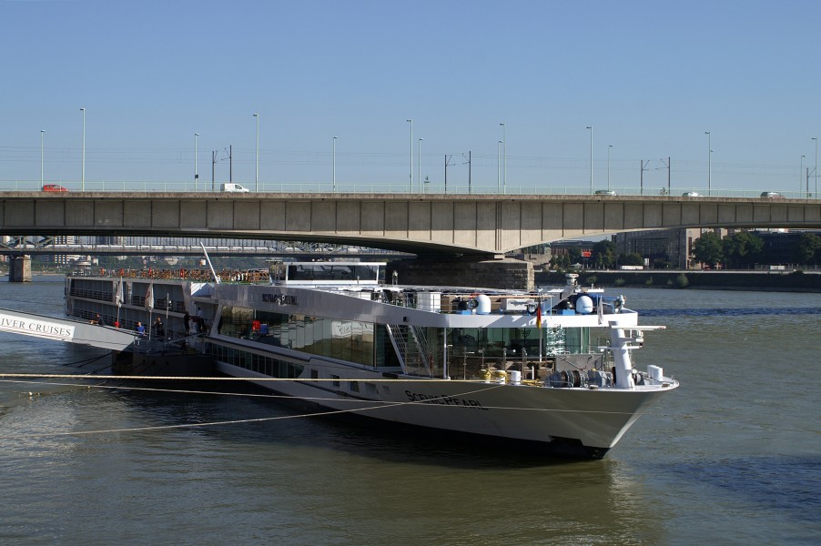 Scenic Pearl (ship, 2011) 017