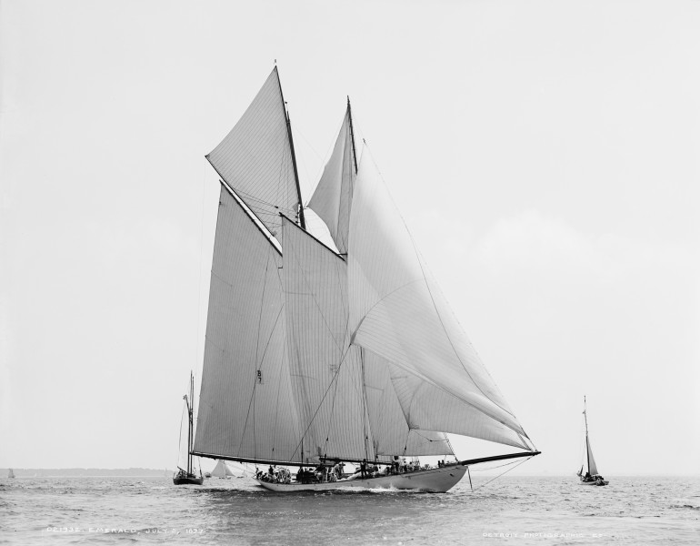 Schooner Emerald-4