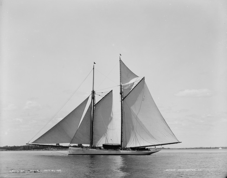 Schooner Mayflower-02