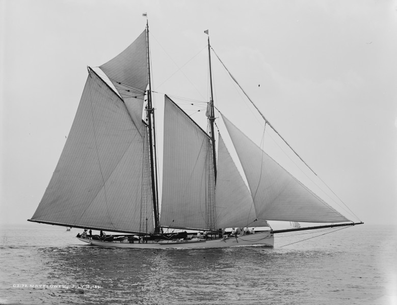 Schooner Mayflower-06