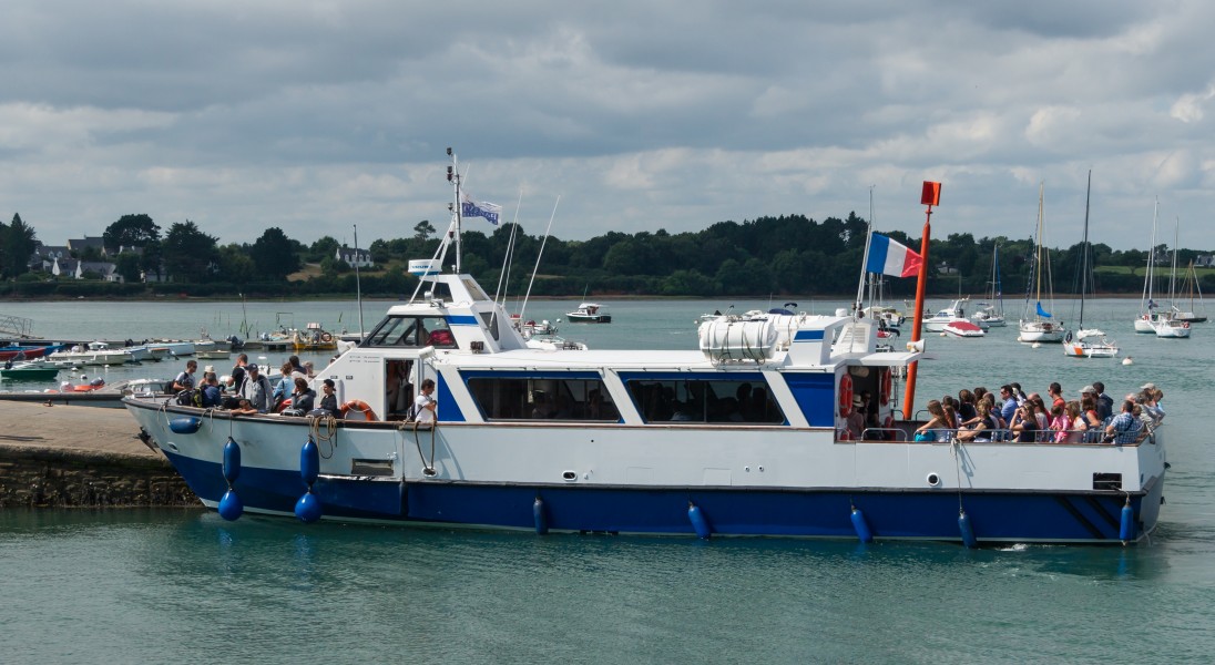 Sea link île-aux-Moines to Port-Blanc, gulf of Morbihan, France