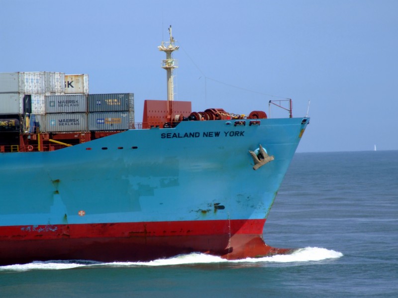 Sealand New York p14 approaching Port of Rotterdam, Holland 08-Jul-2007