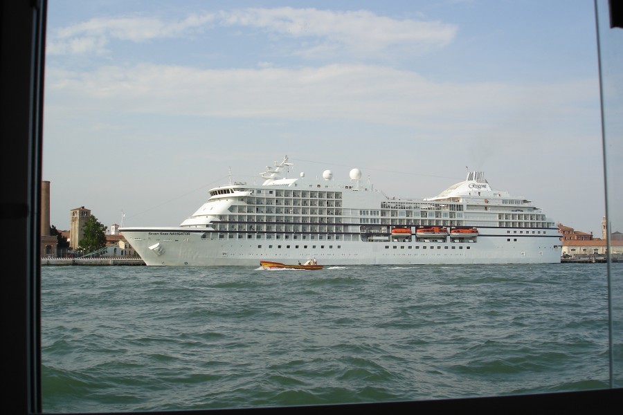 Seven Seas Navigator in Venice