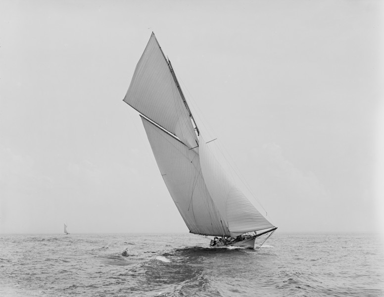 Sloop Alborak-5