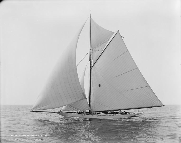 Sloop Gloriana-10