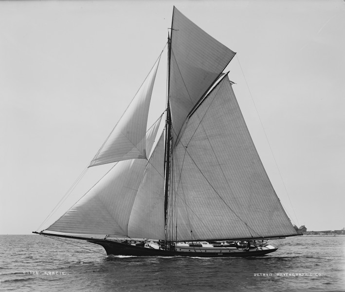 Sloop Gracie-2