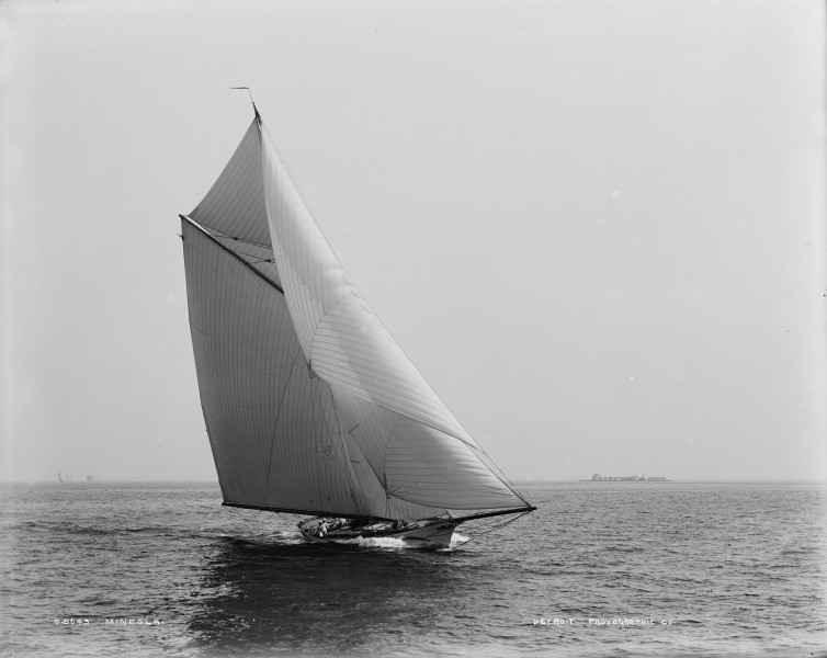 Sloop Mineola-1