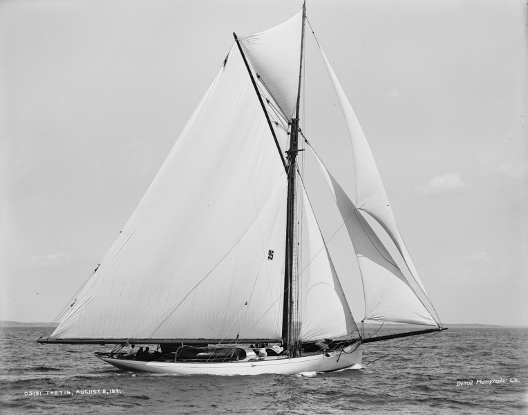 Sloop Thetis-1