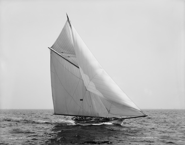 Sloop Ventura-4