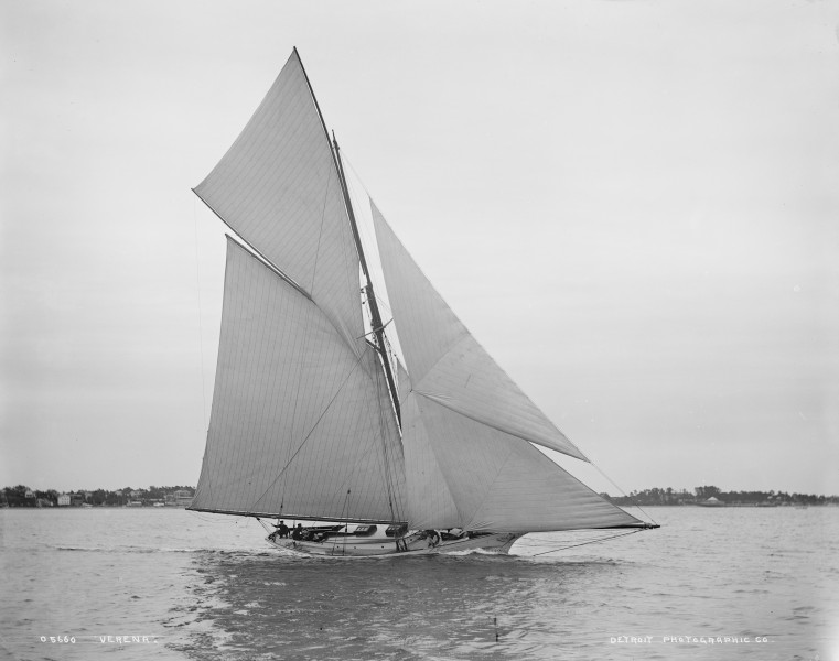 Sloop Verena-4