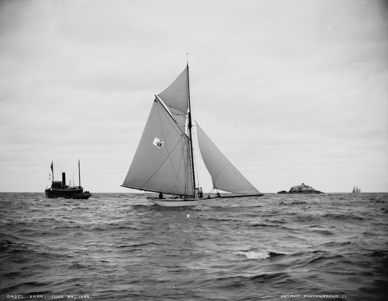 Sloop Xara-2
