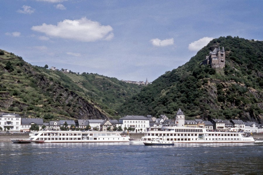 Stolzenfels (ship, 1979) Staatsbesuch Bush 01