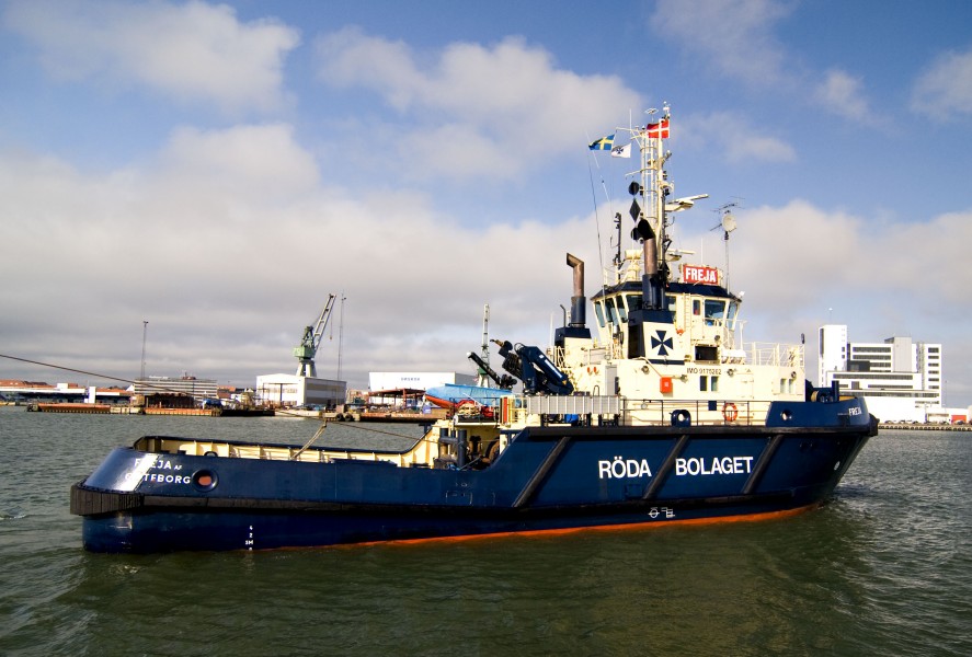 Svitzer Freja tug 2