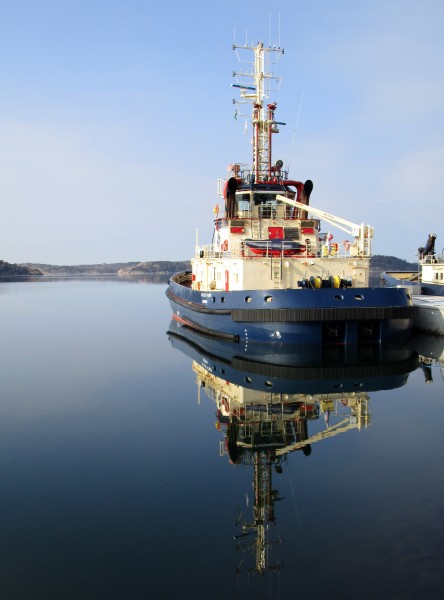 Svitzer Hymer (tugboat, 2009) 2