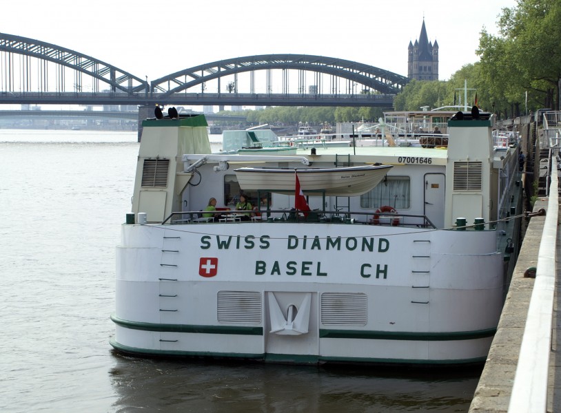 Swiss Diamond (ship, 1994) 003