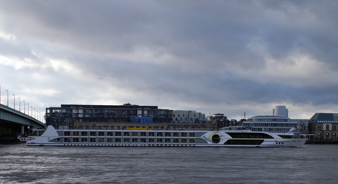 Swiss Tiara (ship, 2006) 009