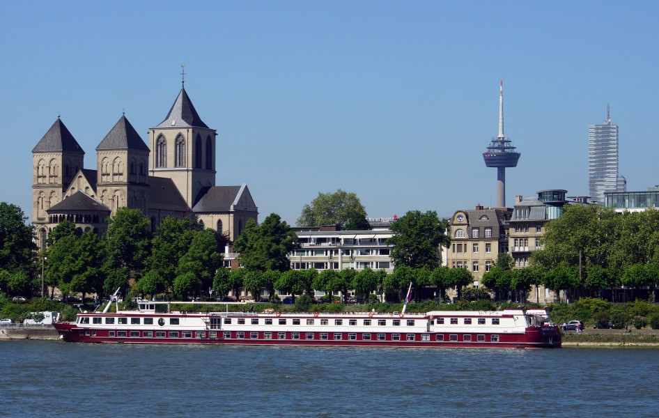 Switzerland II (ship, 1991) 018