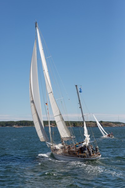 SY Pantagruel August 2016 01