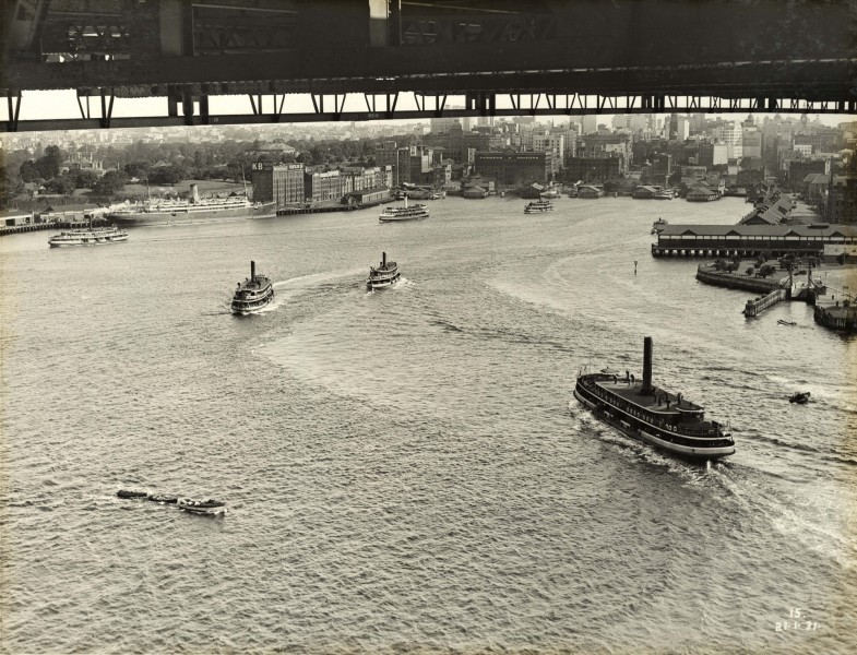 Sydney Harbour Bridge - Rail for Painting Gantry (7653425520)