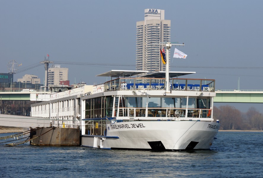 Travelmarvel Jewel (ship, 2007) 005