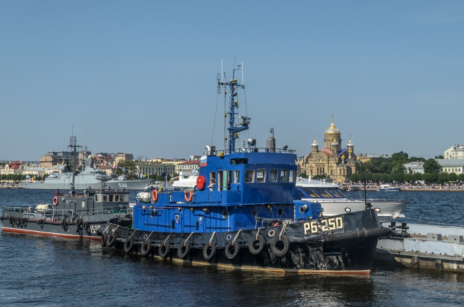 Tug RB-250 in SPB