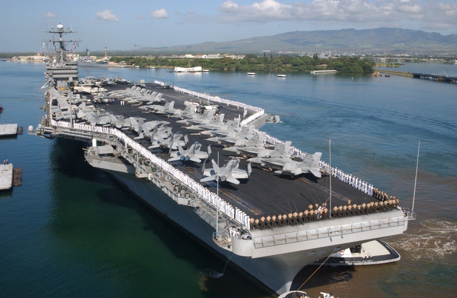 US Navy 020521-N-9312L-571 USS John C. Stennis.jpg