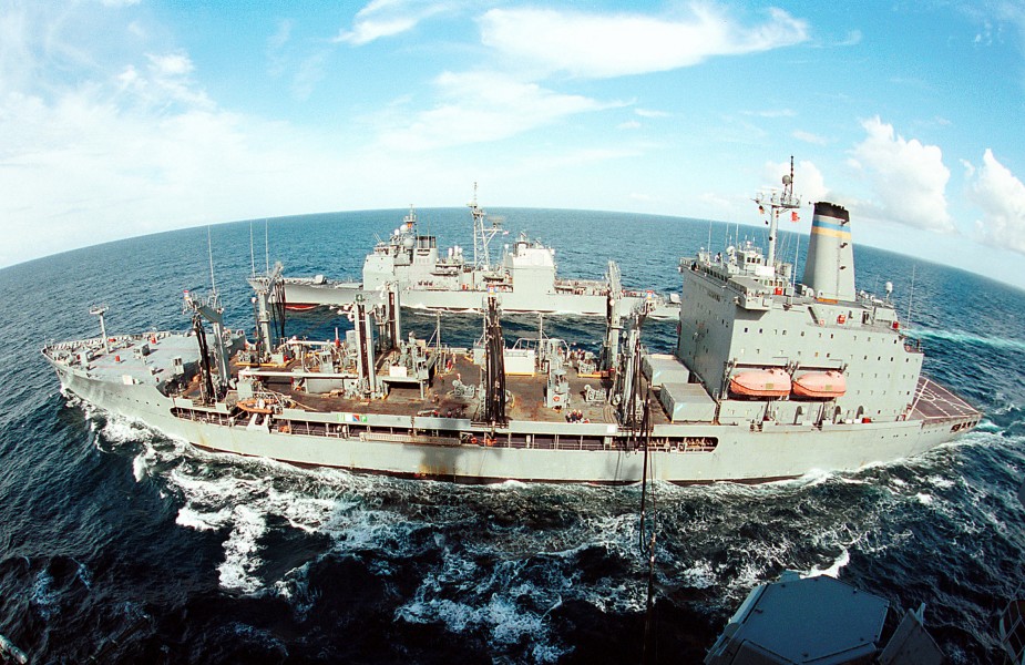 US Navy 020622-N-1082Z-001 The guided missile cruiser USS Normandy (CG 60) and auxiliary fleet oiler USNS John Lenthall (T-AO 189)