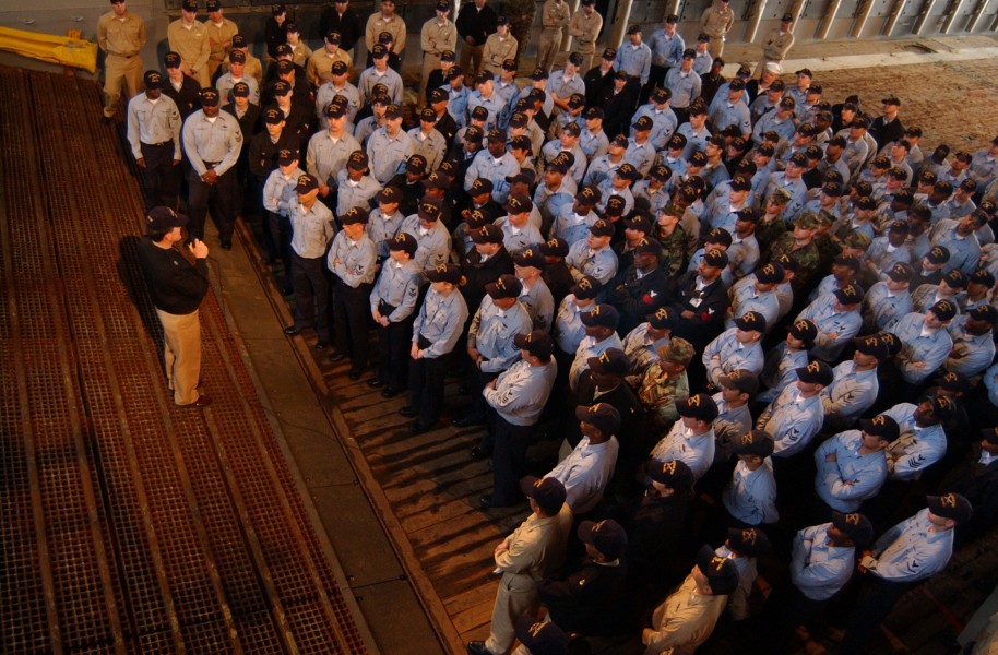 US Navy 030328-N-2420K-002 Master Chief Petty Officer of the Navy (MCPON) Terry Scott addresses enlisted Sailors assembled in the well deck aboard the amphibious dock landing ship USS Harpers Ferry (LSD 49)