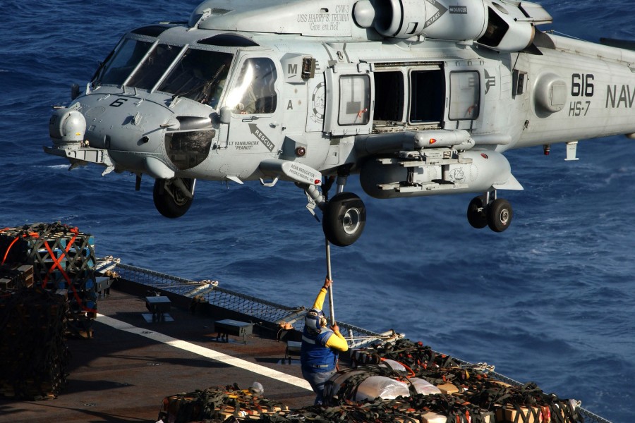 US Navy 040628-N-4757S-001 An SH-60 Seahawk assigned to the Dusty Dogs of Helicopter Anti-Submarine Squadron Seven (HS-7)