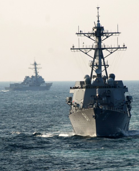 US Navy 070521-N-2984R-004 Guided-missile destroyer USS Winston S. Churchill (DDG 81) sails among other Navy vessels on her way to Fleet Week 2007 in New York City