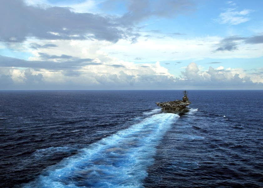 US Navy 080927-N-7981E-099 The aircraft carrier USS Abraham Lincoln (CVN 72) is underway as evening falls during a transit of the Pacific Ocean