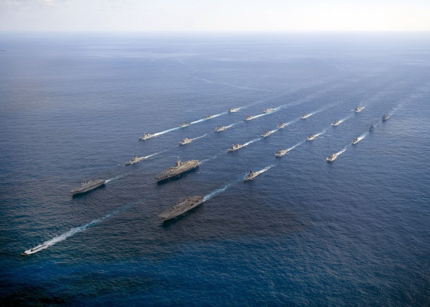 US Navy 101210-N-6720T-107 SS George Washington (CVN 73) Carrier Strike Group and Japan Maritime Self-Defense Force (JMSDF) ships underway in forma