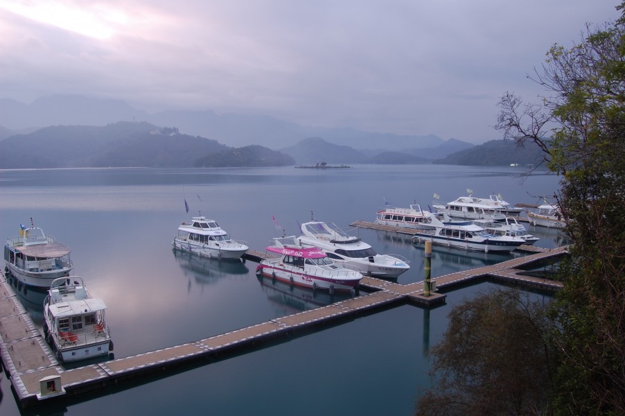 View of Sun Moon Lake From Shueishe Pier (5457288967)